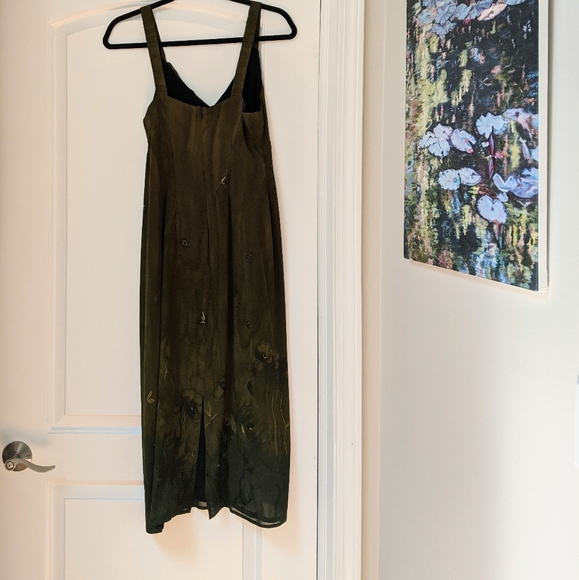 NWOT Gorgeous Olive/Deep Green Midi/Maxi Dress - Picture 2 of 14